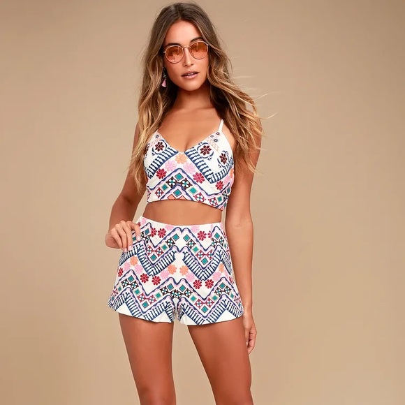 LULUS Embroidered White Shorts - Picture 3 of 4